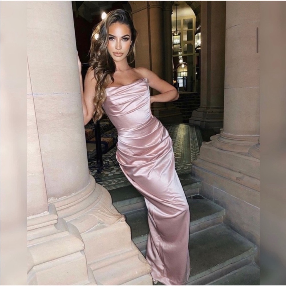 HOUSE OF CB 'Adrienne' Blush Satin Strapless Gown NWOT - Picture 10 of 15